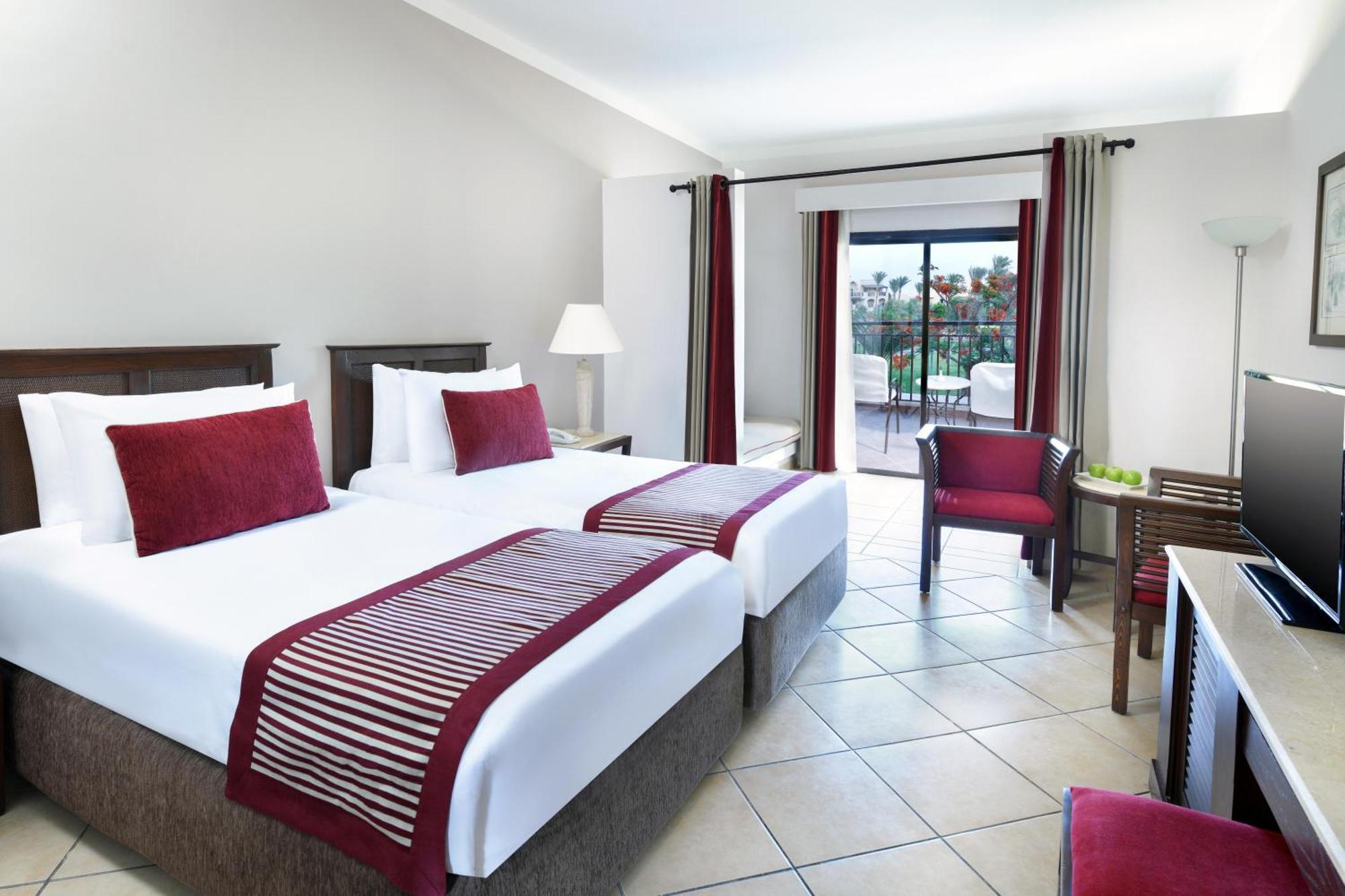 Superior Family Queen or Twin Beds Garden View